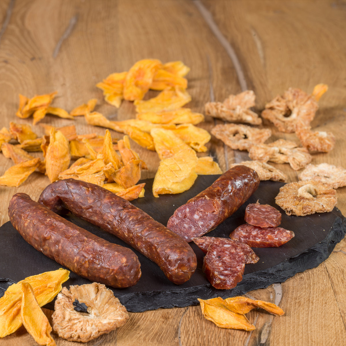 Fernweh-Wurst mit Ananas-Mango-Papaya